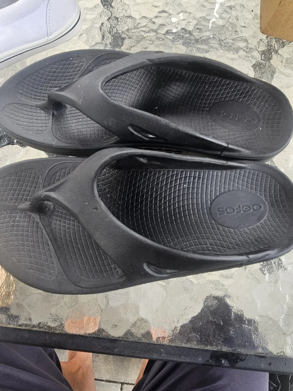 Oofos OOriginal Men’s Recovery Flip Flops - Black